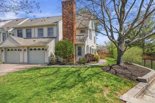 20 Fair Acres Court, South Brunswick, NJ 08540