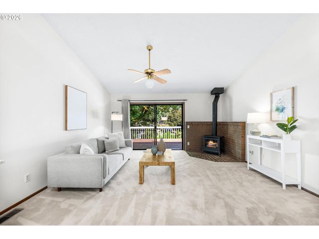 13215 Sw 31ST St, Beaverton, OR 97008