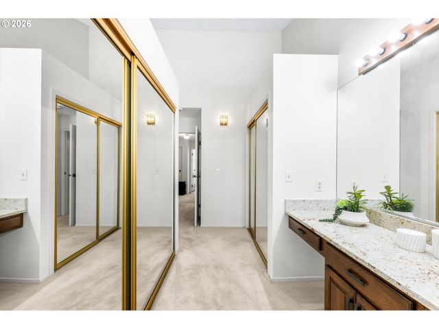 13215 Sw 31ST St, Beaverton, OR 97008