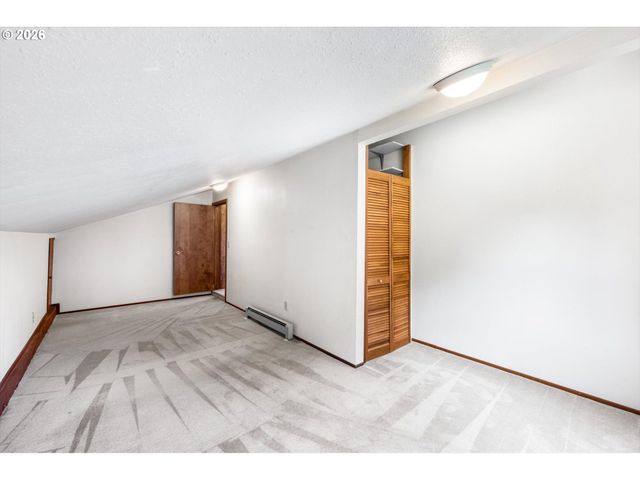 13215 Sw 31ST St, Beaverton, OR 97008