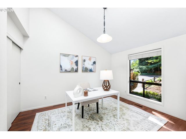13215 Sw 31ST St, Beaverton, OR 97008