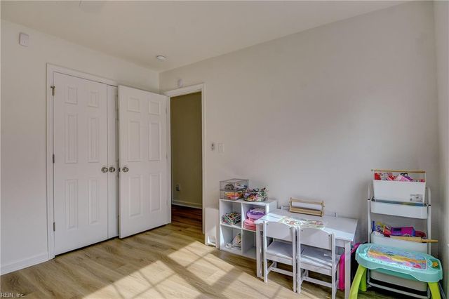 6240 Old Townpoint RD, Suffolk, VA 23435