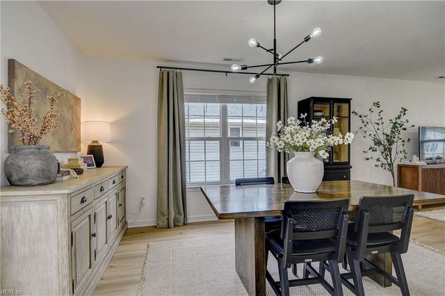 6240 Old Townpoint RD, Suffolk, VA 23435