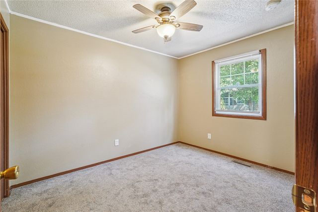 507 4th Street NW, Altoona, IA 50009