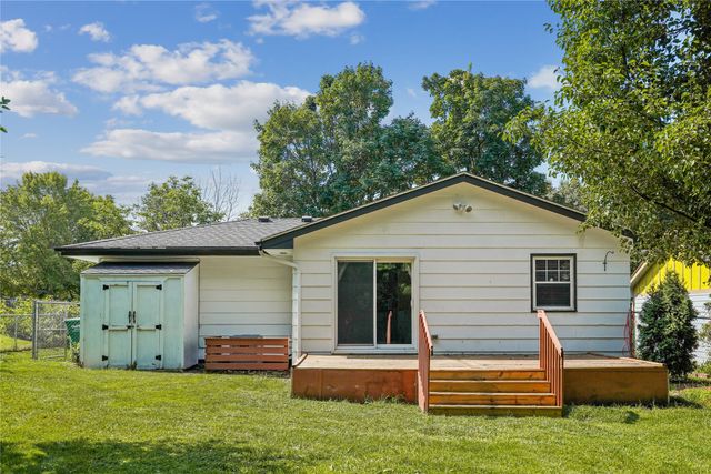 507 4th Street NW, Altoona, IA 50009