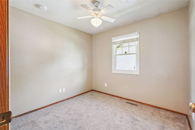 507 4th Street NW, Altoona, IA 50009