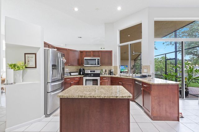 1007 Spoonbill Cir, Weston, FL 33326