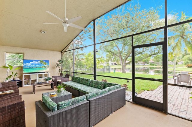 1007 Spoonbill Cir, Weston, FL 33326