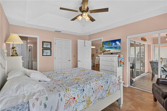 4041 SE 11th PL 207, Cape Coral, FL 33904