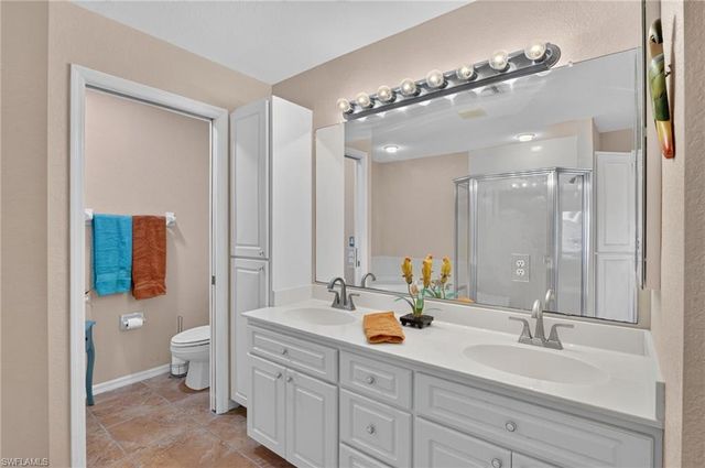 4041 SE 11th PL 207, Cape Coral, FL 33904