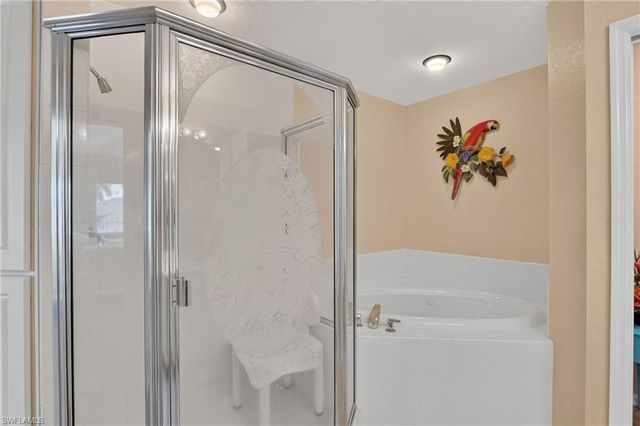 4041 SE 11th PL 207, Cape Coral, FL 33904
