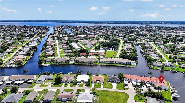 4041 SE 11th PL 207, Cape Coral, FL 33904
