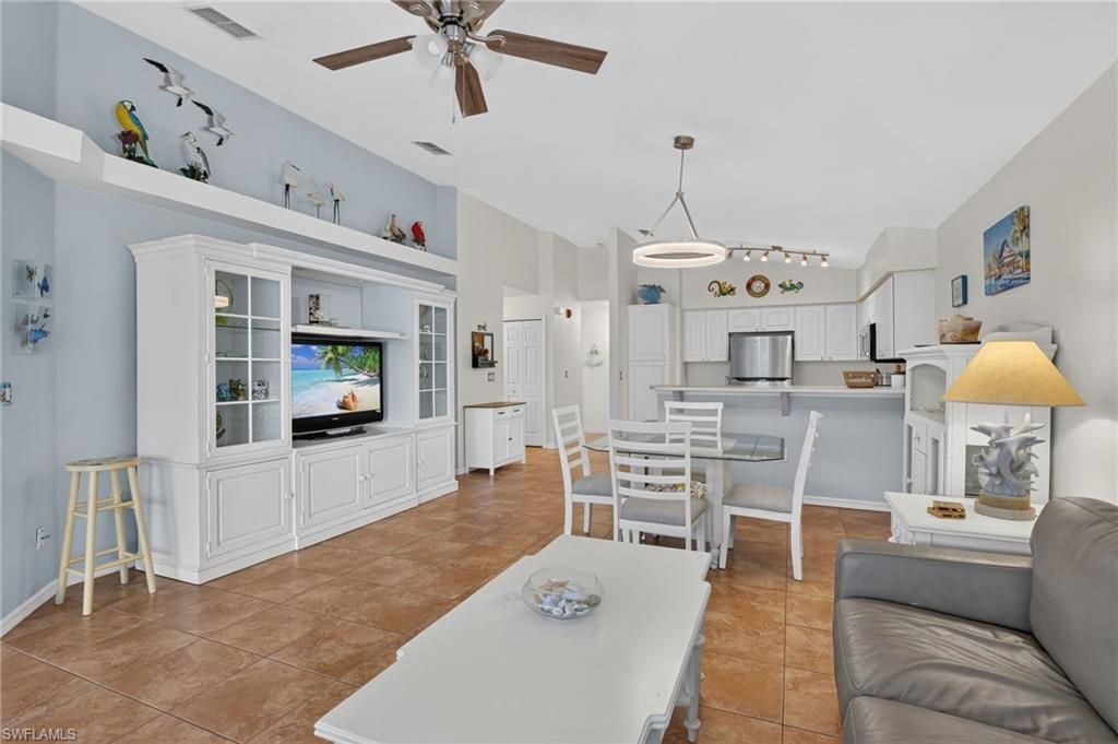 4041 SE 11th PL 207, CAPE CORAL, FL 33904 — photo 4