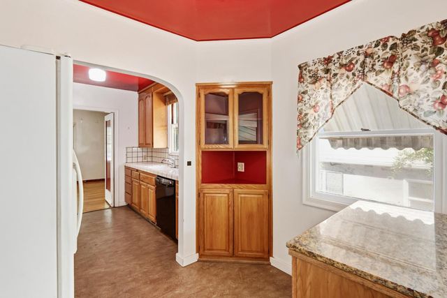 311 36th Way, Sacramento, CA 95816