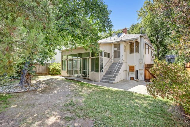 311 36th Way, Sacramento, CA 95816