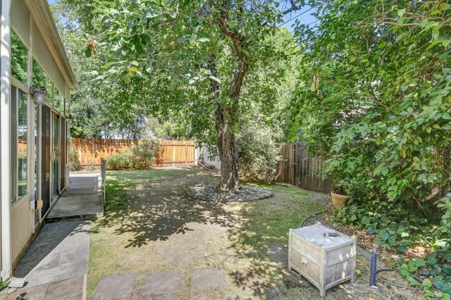 311 36th Way, Sacramento, CA 95816