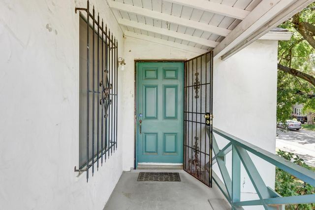 311 36th Way, Sacramento, CA 95816