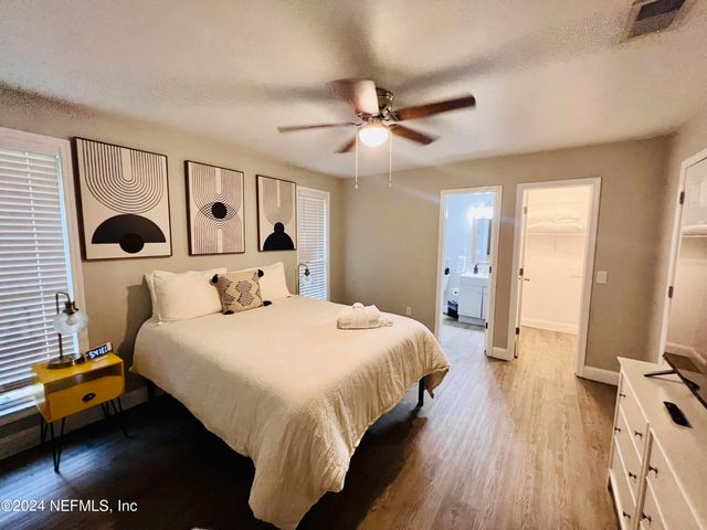 7815 JASPER Avenue, Jacksonville, FL 32211