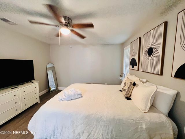 7815 JASPER Avenue, Jacksonville, FL 32211