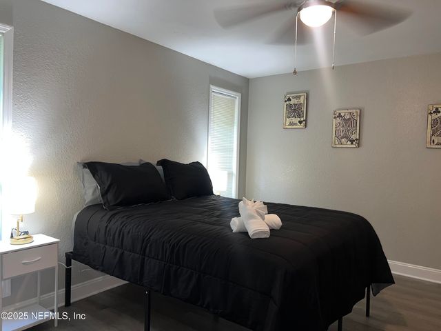 7815 JASPER Avenue, Jacksonville, FL 32211