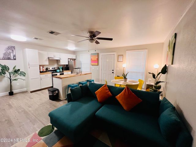 7815 JASPER Avenue, Jacksonville, FL 32211