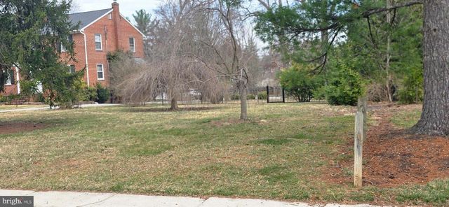 7 MONTROSE AVE, Catonsville, MD 21228