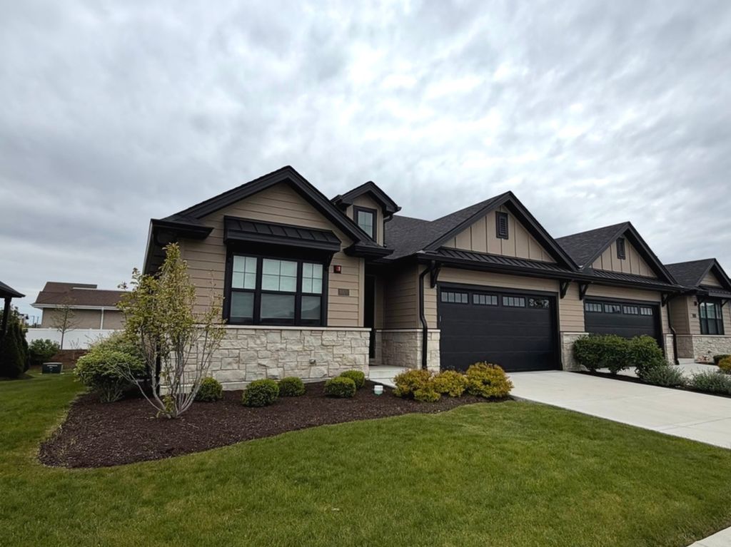 1328 Lacoma Court, Lockport, IL 60441