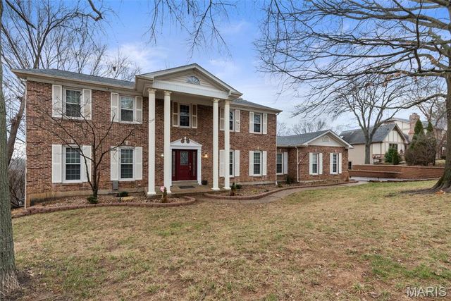 13505 Pine Wood Trail, St Louis, MO 63128