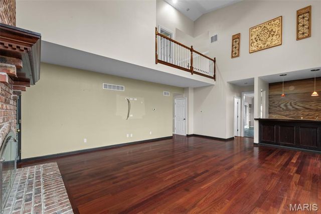 13505 Pine Wood Trail, St Louis, MO 63128