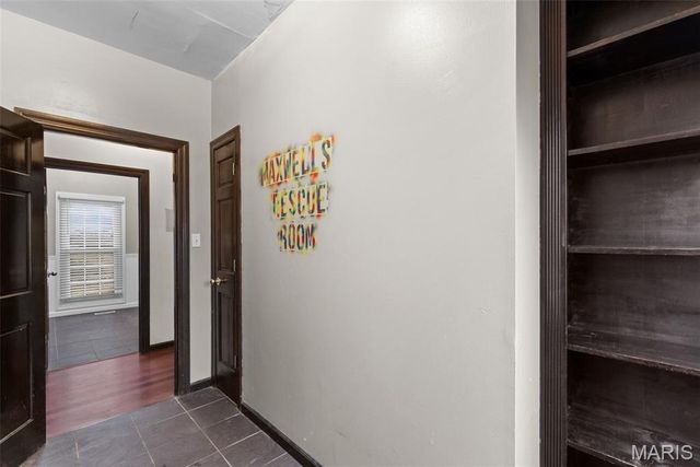 13505 Pine Wood Trail, St Louis, MO 63128