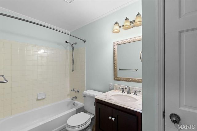 13505 Pine Wood Trail, St Louis, MO 63128