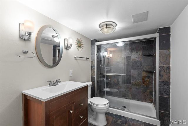 13505 Pine Wood Trail, St Louis, MO 63128