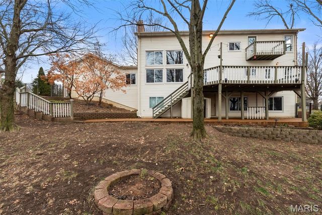 13505 Pine Wood Trail, St Louis, MO 63128