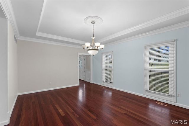 13505 Pine Wood Trail, St Louis, MO 63128