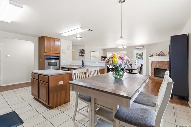 26302 SHIRLEY HTS, San Antonio, TX 78260