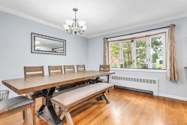 22 Bryce Avenue, Glen Cove, NY 11542