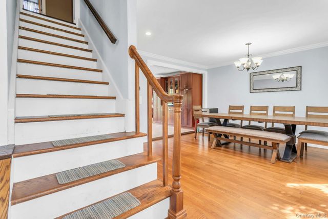 22 Bryce Avenue, Glen Cove, NY 11542