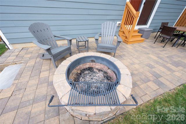 1108 Blueview Drive, Black Mountain, NC 28711