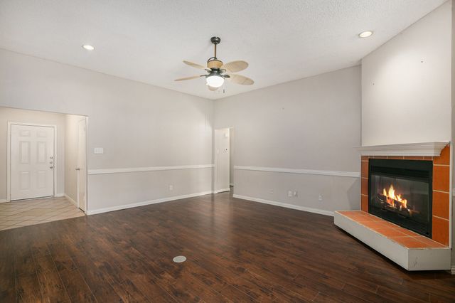 6410 Running Creek Drive, Arlington, TX 76001