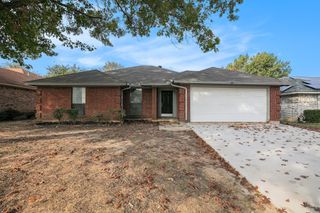 6410 Running Creek Drive, Arlington, TX 76001