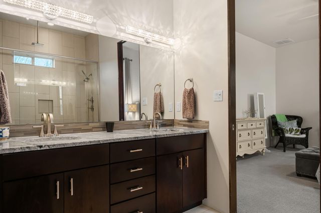 5763 University Boulevard SE, Albuquerque, NM 87106