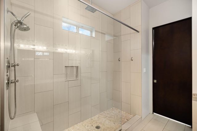 5763 University Boulevard SE, Albuquerque, NM 87106