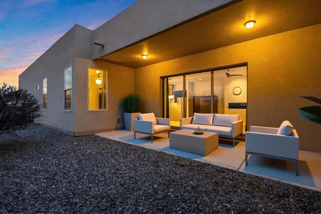 5763 University Boulevard SE, Albuquerque, NM 87106