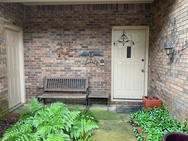 204 Summit Drive, Madison, MS 39110