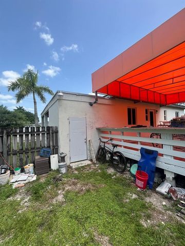 14965 S River Drive, Miami, FL 33167