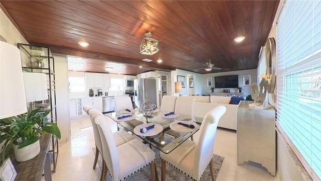 511 DONA DRIVE, Nokomis, FL 34275