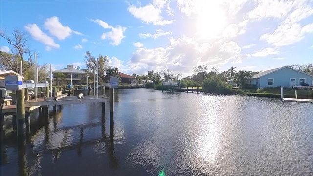 511 DONA DRIVE, Nokomis, FL 34275