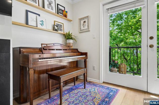 68 Mews Lane 68, South Orange Village, NJ 07079