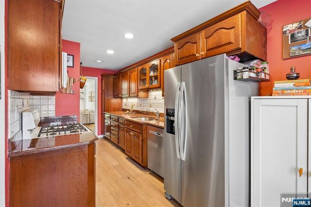 68 Mews Lane 68, South Orange Village, NJ 07079