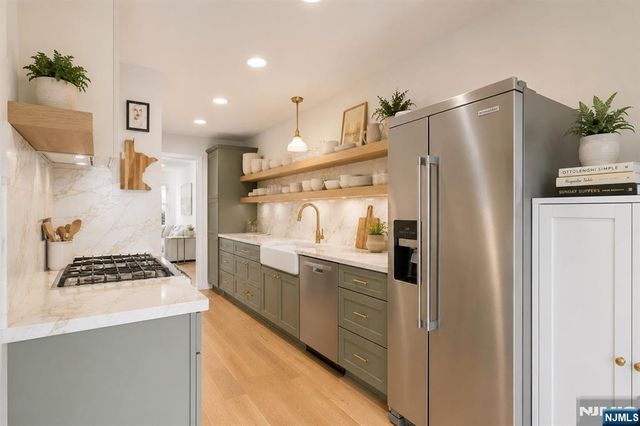 68 Mews Lane 68, South Orange Village, NJ 07079